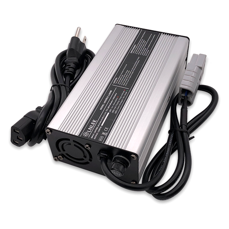 LNLEE High Power 12V LiFePo4 Battery Charger 14.6V 10A